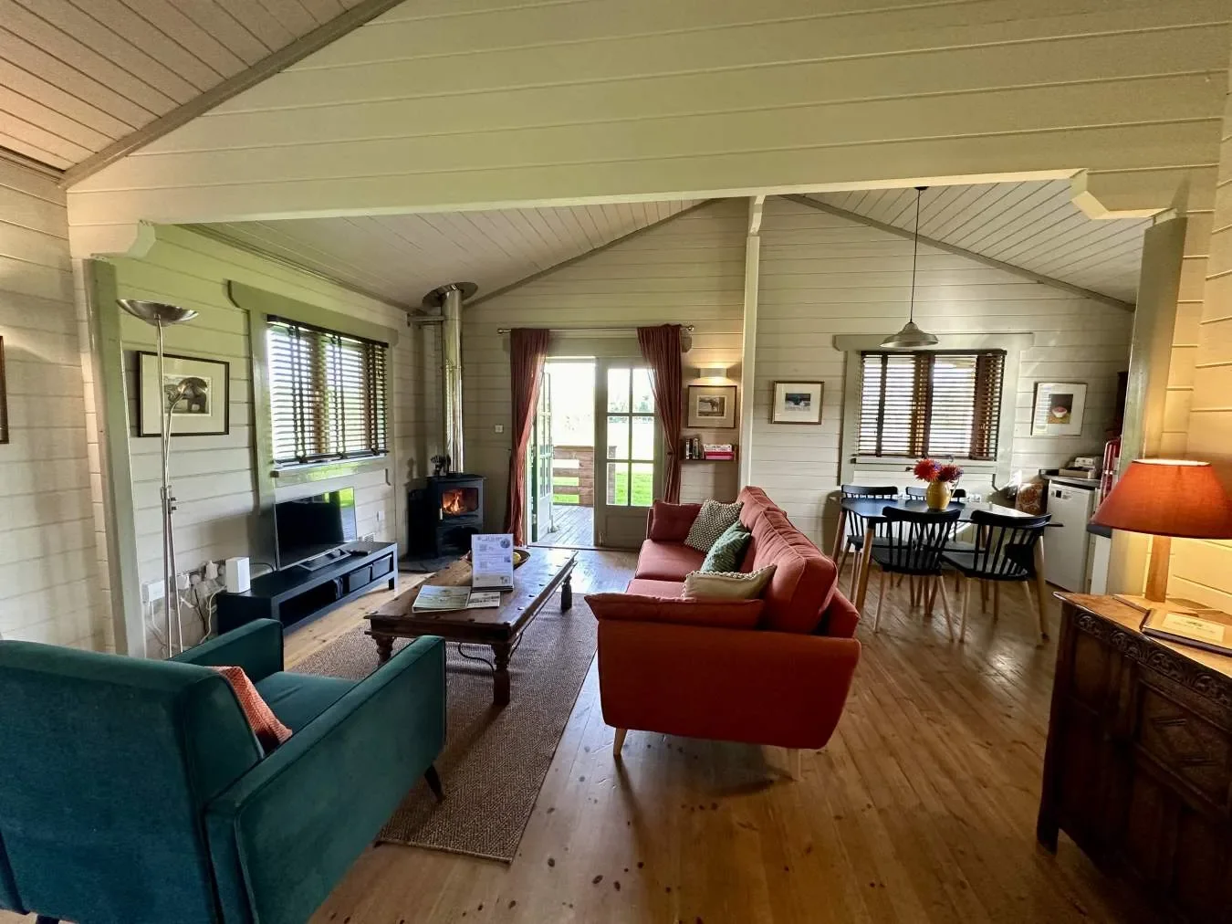 Luxury Holiday Homes in the Heart of the Cotswolds