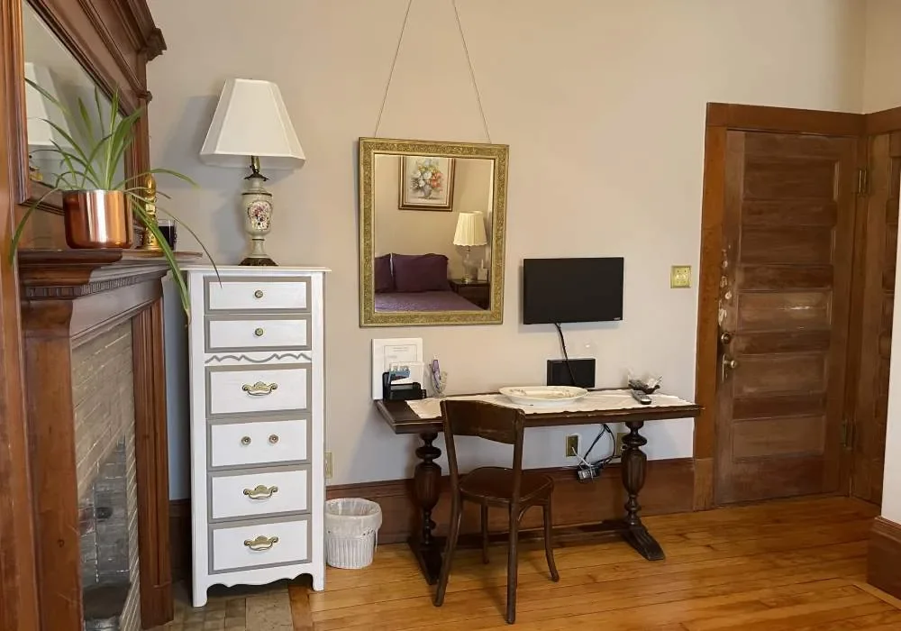 Gallery image 3